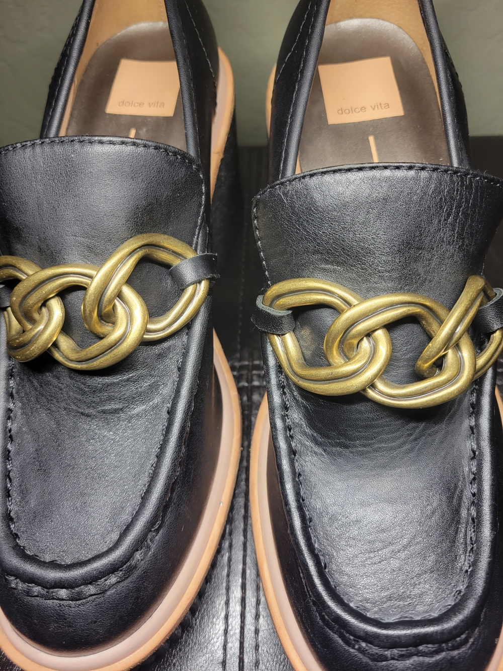Dolce Vita Black Platform Loafers with Gold Chain WM Size 9 - Picture 2 of 7